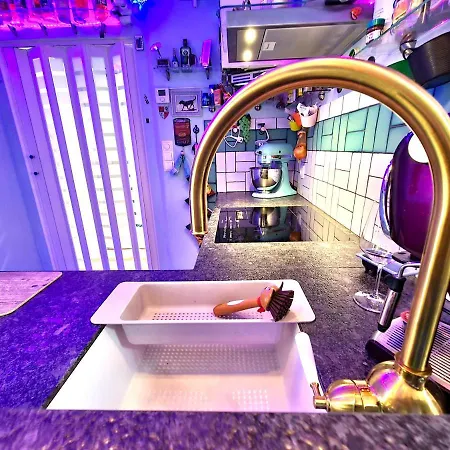 Blue Edition Apartment *
